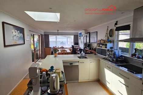 Photo of property in 62 Elizabeth Street, Waikanae, 5036