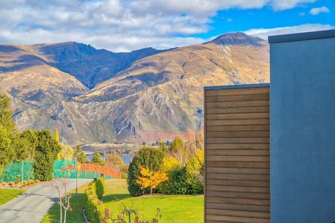 Photo of property in 27 Ridgecrest, Wanaka, 9305