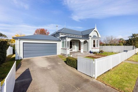 Photo of property in 32 Alpha Street, Cambridge, 3434