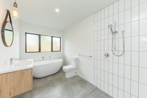 Photo of property in 23 Quinn Road, Levin, 5510