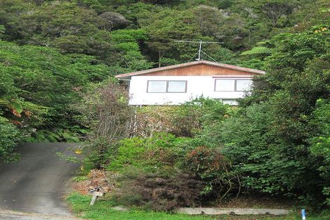 Photo of property in 66 Wyndham Road, Pinehaven, Upper Hutt, 5019