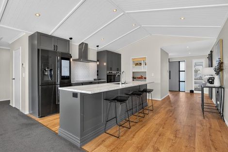 Photo of property in 34 Alan Livingston Drive, Cambridge, 3434
