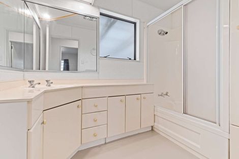 Photo of property in 2 Wellsford Valley Road, Wellsford, 0900