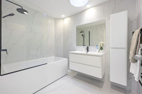 Photo of property in 14 Fernbrook Close, Burswood, Auckland, 2013