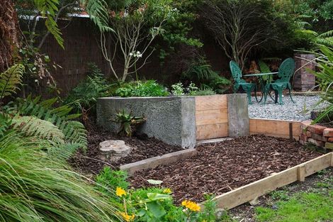 Photo of property in 175 Gladstone Road, Dalmore, Dunedin, 9010