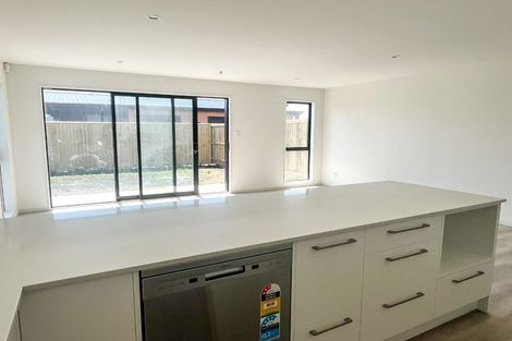 Photo of property in 10 Candlesticks Crescent, Lincoln, 7608