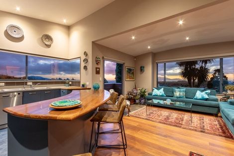 Photo of property in 41a Kotare Street, Waikanae, 5036