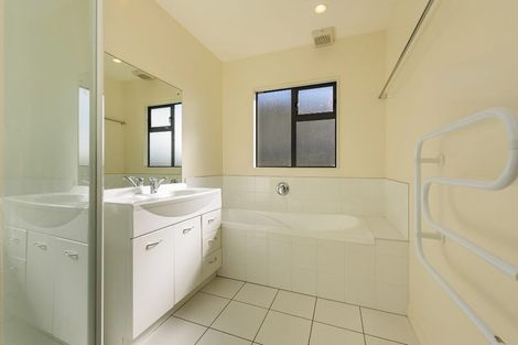 Photo of property in 15 Nether Green Crescent, Johnsonville, Wellington, 6037