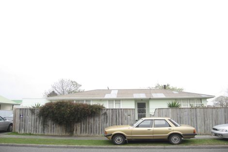 Photo of property in 2 Seddon Crescent, Marewa, Napier, 4110