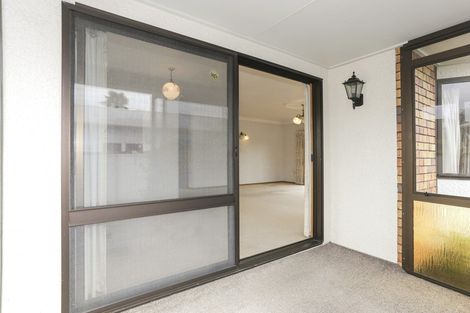 Photo of property in 497b Devonport Road, Tauranga South, Tauranga, 3112