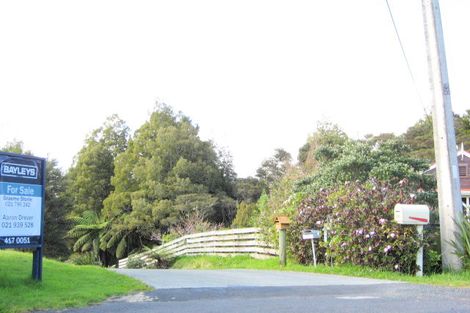 Photo of property in 280 Forest Hill Road, Waiatarua, Auckland, 0612