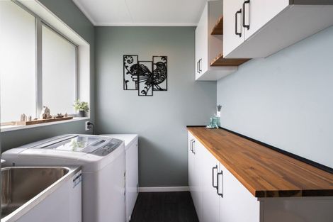 Photo of property in 10 Suffolk Crescent, Feilding, 4702