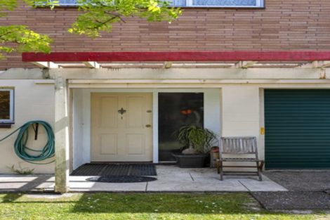 Photo of property in 4 Amorino Drive, Red Beach, 0932