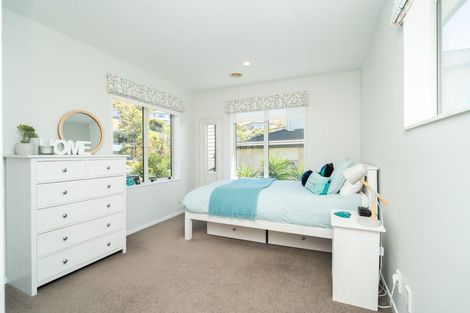 Photo of property in 58 Amesbury Drive, Churton Park, Wellington, 6037