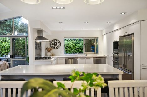 Photo of property in 9 Saint Maroun Rise, The Gardens, Auckland, 2105