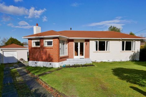 Photo of property in 6 Keir Crescent, Lansdowne, Masterton, 5810