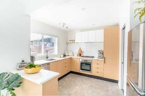 Photo of property in 33c Mana Esplanade, Paremata, Porirua, 5026