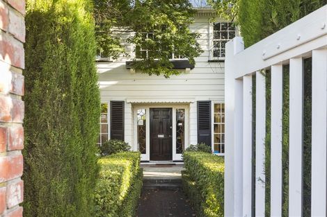 Photo of property in 52 Bealey Avenue, Christchurch Central, Christchurch, 8013