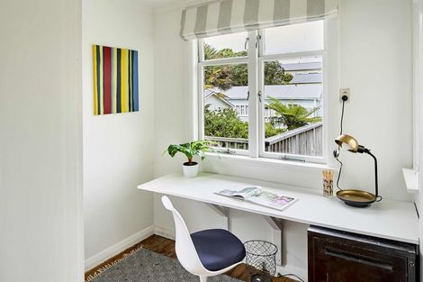 Photo of property in 24 Butt Street, Brooklyn, Wellington, 6021