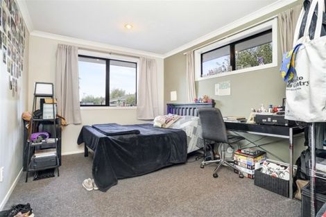 Photo of property in 215a Fox Street, Hamilton East, Hamilton, 3216
