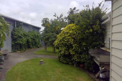 Photo of property in 18 Arthur Road, Paraite, New Plymouth, 4373