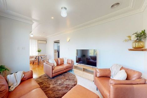 Photo of property in 110 Brunton Crescent, Thames, 3500