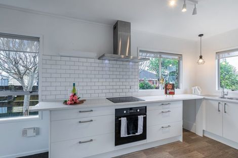 Photo of property in 1/24 Bedford Street, Te Atatu South, Auckland, 0610