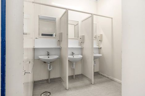 Photo of property in Rosemere Backpackers, 6 Macdonald Crescent, Te Aro, Wellington, 6011