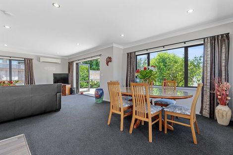 Photo of property in 15 Allendale Place, Morrinsville, 3300