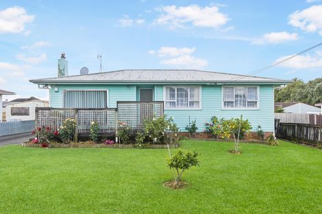 Photo of property in 16 Boundary Road, Clover Park, Auckland, 2019