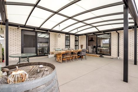 Photo of property in 12 Costello Drive, Ngatea, 3503