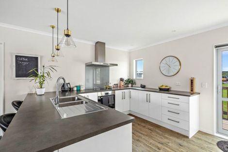 Photo of property in 58a Jack Boyd Drive, Mangawhai Heads, Mangawhai, 0573