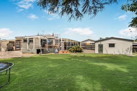 Photo of property in 42 Mckean Avenue, Manurewa, Auckland, 2102