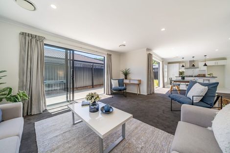 Photo of property in 17 Buddle Road, Wallaceville, Upper Hutt, 5018