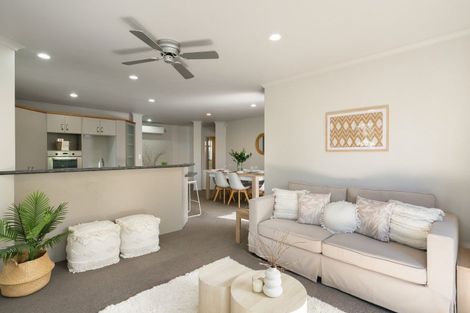 Photo of property in 58 Gibson Place, Papamoa Beach, Papamoa, 3118