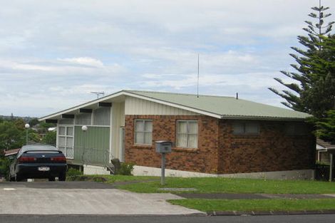 Photo of property in 23 Riverhills Avenue, Pakuranga Heights, Auckland, 2010