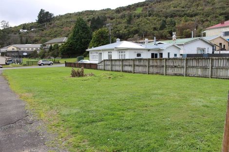Photo of property in 1-3 Blackmore Street, Greymouth, 7805
