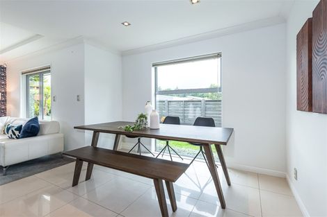 Photo of property in 28 Holbrook Way, Westmorland, Christchurch, 8025