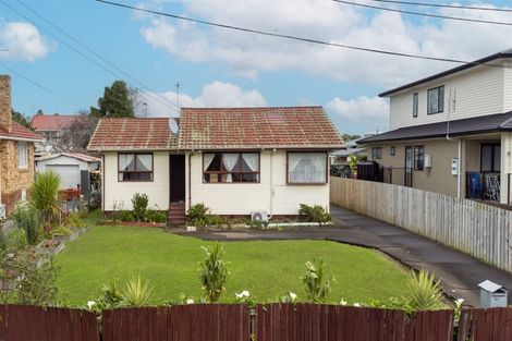 Photo of property in 54 Awatere Street, Clover Park, Auckland, 2023