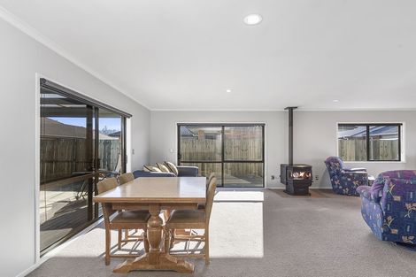 Photo of property in 19 Kipling Crescent, Owhata, Rotorua, 3010