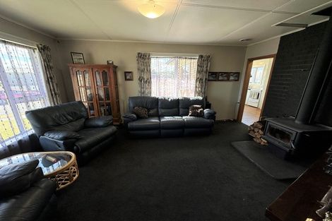 Photo of property in 15 Puriri Place, Tokoroa, 3420