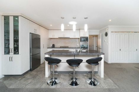 Photo of property in 3 Astelia Court, Milson, Palmerston North, 4414