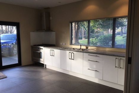 Photo of property in 206 Broomfields Road, Whitford, Howick, 2571