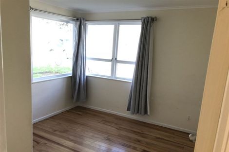 Photo of property in 594 Glenfield Road, Bayview, Auckland, 0629