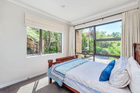 Photo of property in 21 South Kensington Way, Henderson, Auckland, 0612