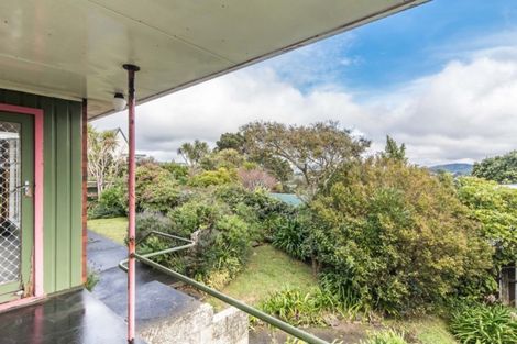 Photo of property in 8 Gurkha Crescent, Khandallah, Wellington, 6035