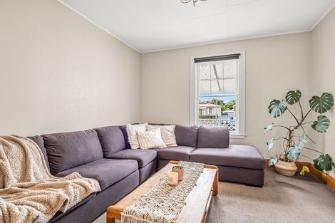 Photo of property in 13 Carlisle Street, Milson, Palmerston North, 4414