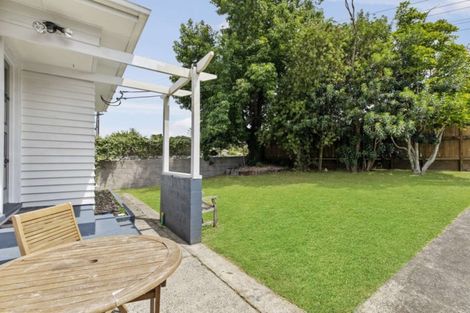 Photo of property in 50a Opaheke Road, Opaheke, Papakura, 2113