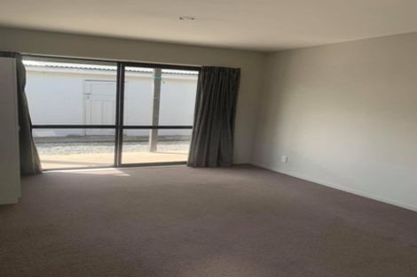 Photo of property in 18 Avonhead Road, Avonhead, Christchurch, 8042