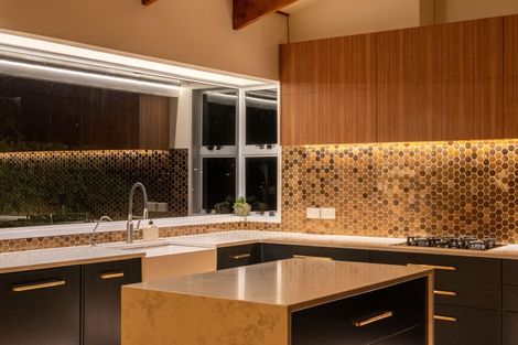 Photo of property in 19 Westpark Drive, West Harbour, Auckland, 0618